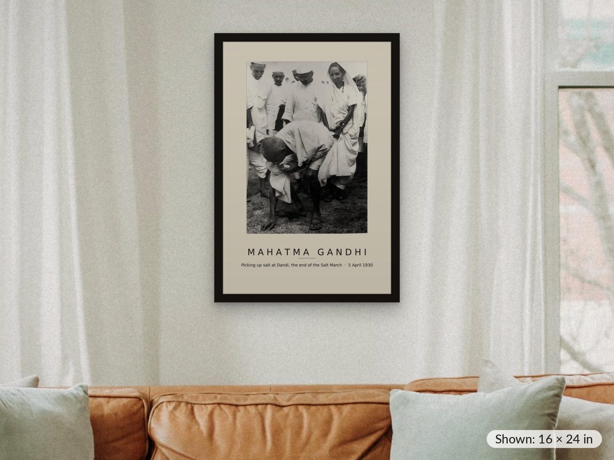 Gandhi Salt March Print, Dandi 5 April 1930 Photograph, Indian Independence Wall Art, Mahatma Gandhi Poster, India Heritage Gift